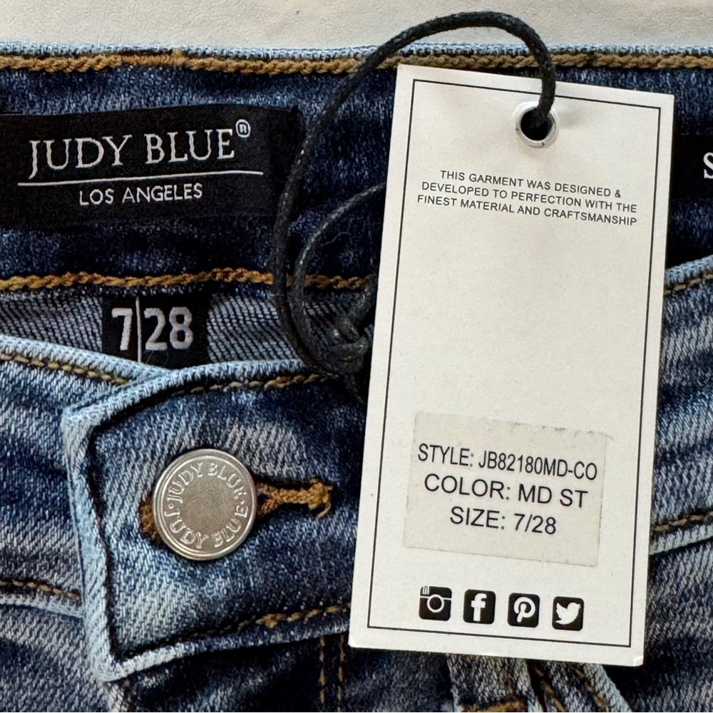 NWT Judy Blue Instant Classic Slim Fit Jeans JB82180 (7/28) - Picture 5 of 15